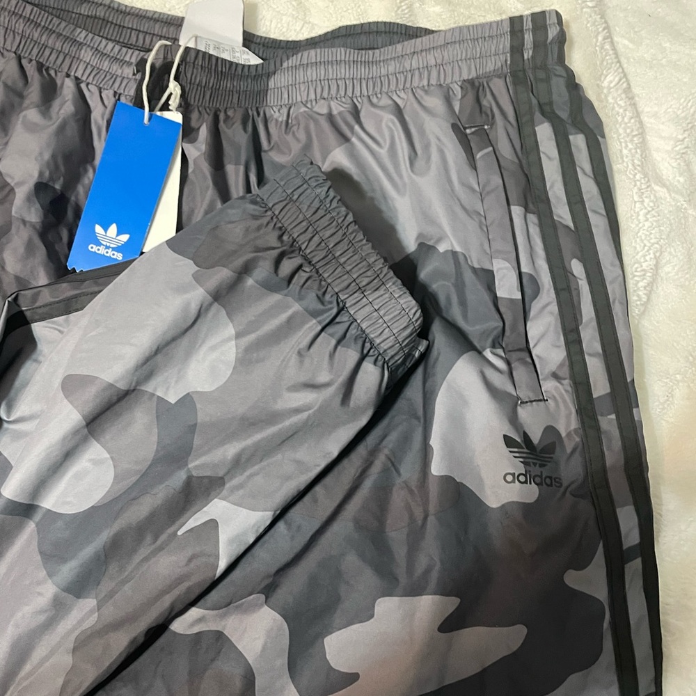adidas camo pants